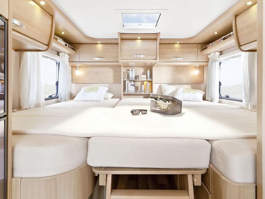 Интерьер Hymer Tramp Premium 50 2012 года  (фото 10 из 11)